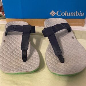 Columbia ' Gray and Green Sandals, pre owned in good shape